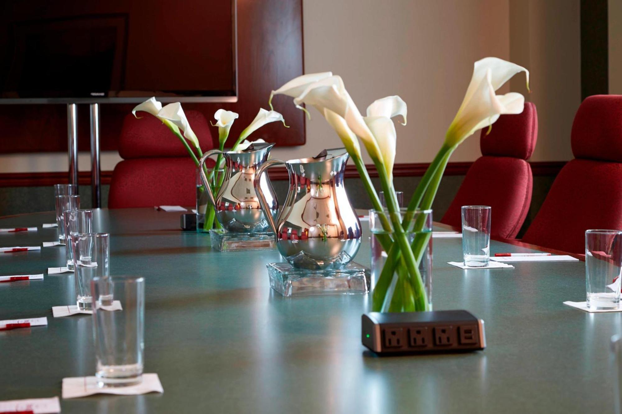 Marriott Hartford/Windsor Airport Ξενοδοχείο Εξωτερικό φωτογραφία